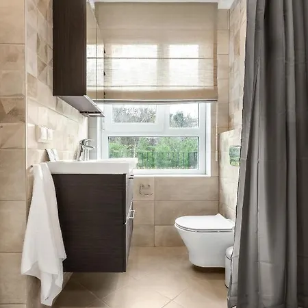 The Gallery - зеленика 4b Apartment Varna